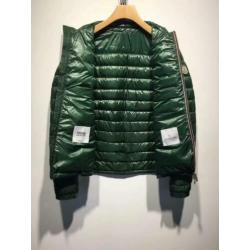 Moncler Jas Daniel Nieuw inclusief toebehoren Maat 2