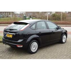 Ford Focus 1.6 16v Titanium 100pk | 5 drs | Voorruitverwarmi