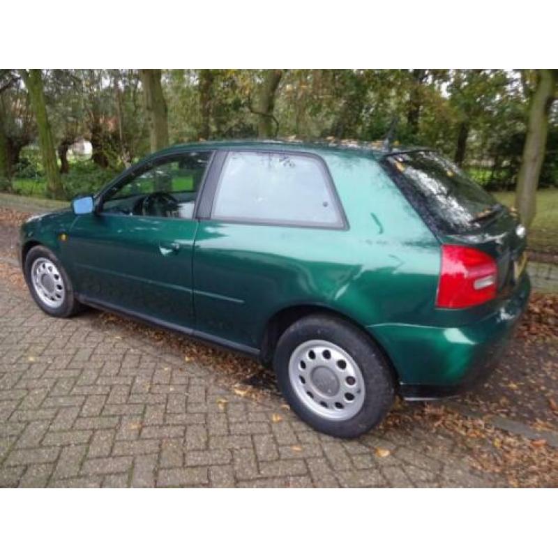 Audi A3 1.6 Attraction (bj 2000)