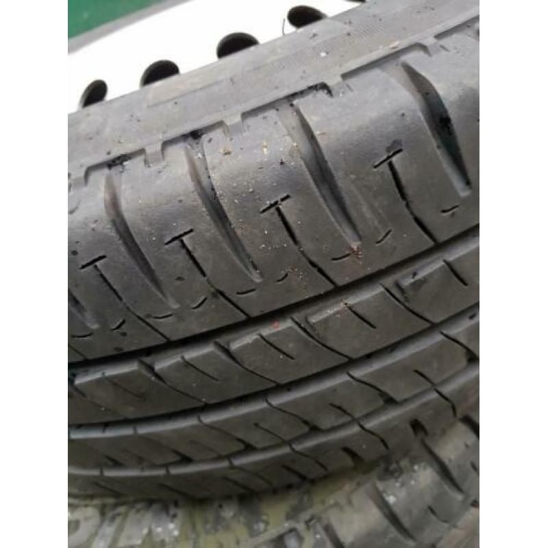 Banden met velg