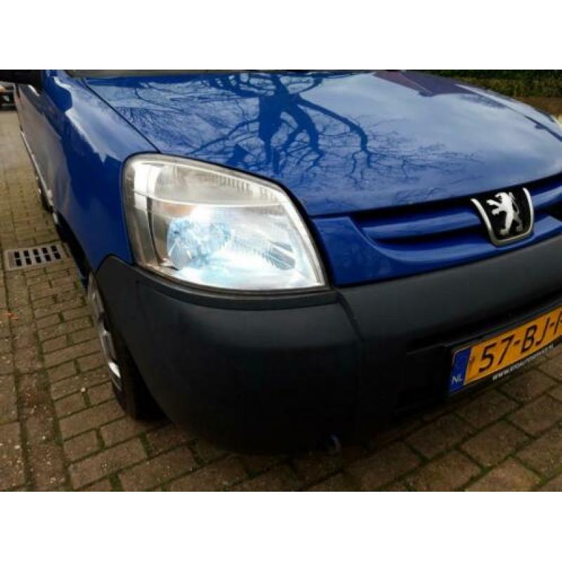 Peugeot Partner 1.9 D 170C 2003 xenon, multimediasysteem