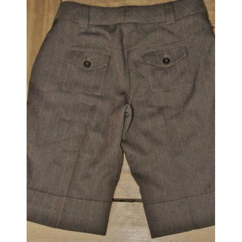 Korte broek Laura Scott)