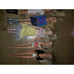 7 barbies enz...