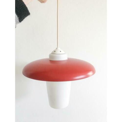 Mid-Century opaline glas en metalen Pendant hanglamp