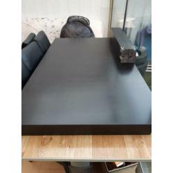 Tafel, hoekbank bijna gratis af te halen