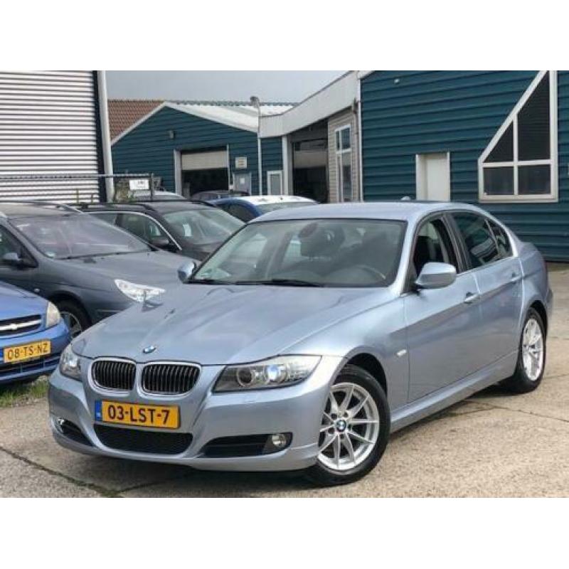 BMW 3 Serie 320i Business Line Aut6/ECC/LMV/Navi/Half leer/X