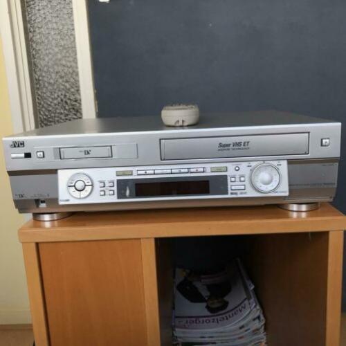 Jvc super VHS HR-DVS2EU