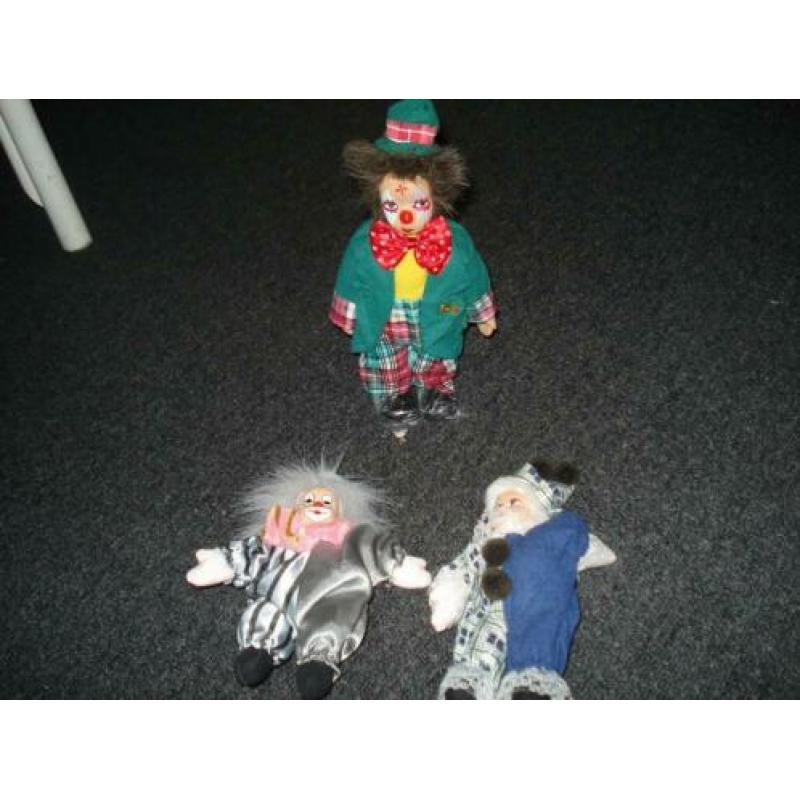 3x clowns popjes carnaval