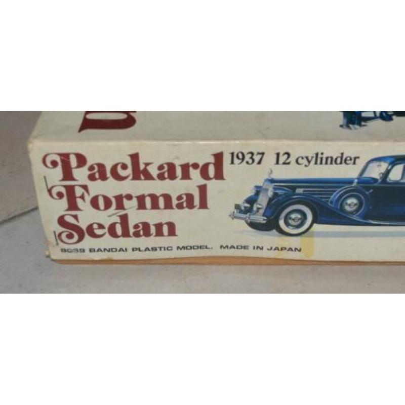 antieke bouwdoos Packard Formal Sedan van Bandai