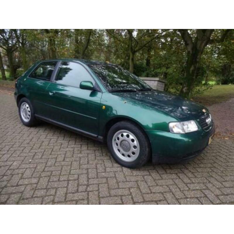 Audi A3 1.6 Attraction (bj 2000)