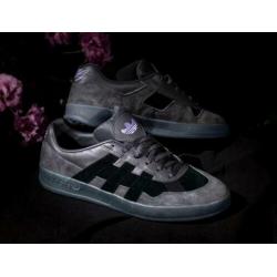 Adidas Aloha Super - 45 1/3 - Heren/Dames Sneakers
