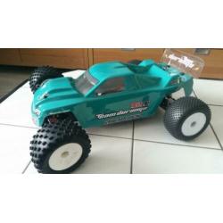 Durango Dest210 roller (wedstrijdauto)