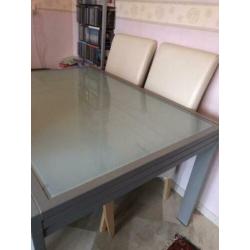 Eettafel (uitklapbaar)