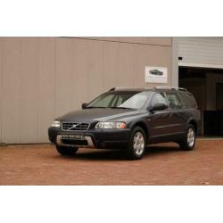 Volvo XC70 2.4 D5 AWD AUTOMAAT YOUNGTIMER (bj 2004)