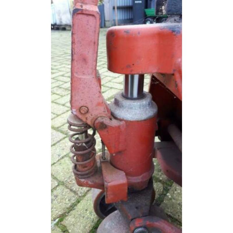 BT lifters palletwagen breed.