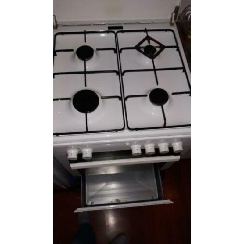 Gasfornuis met elektrische oven