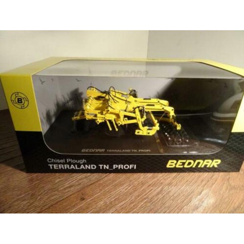 Te koop UH Bednar Terraland TN Profi Breker Woeler.