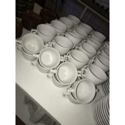 Hotel porcelein servies koffie en thee potten soepkoppen