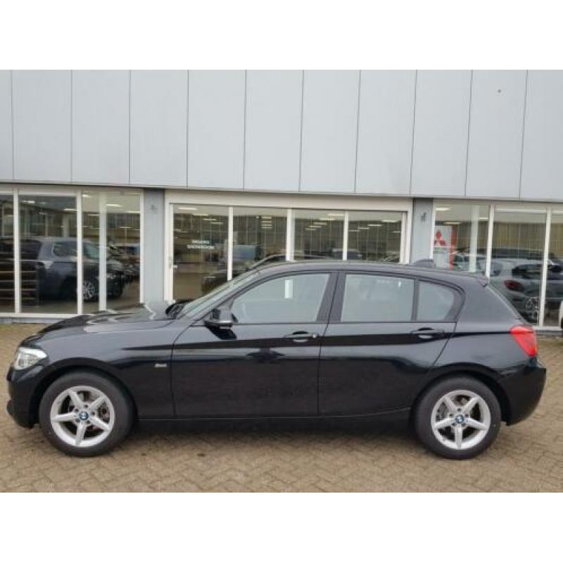 BMW 1 Serie 118i Executive * Sport Line * Dealer onderhouden