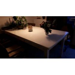 Te Koop witte eettafel