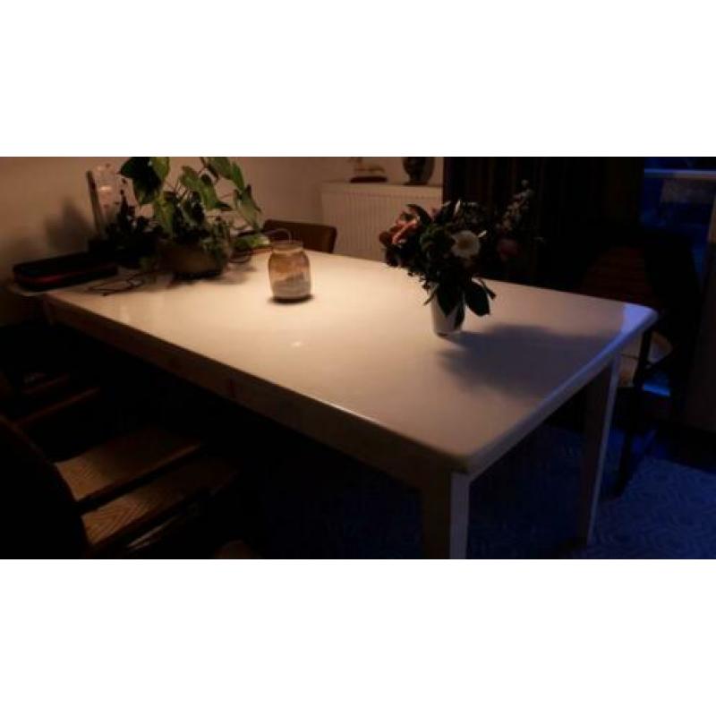 Te Koop witte eettafel