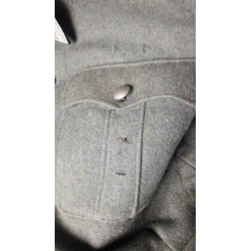 Vooroorlogs Nederlands jasje.Duits doorgebruikt.uniform jas