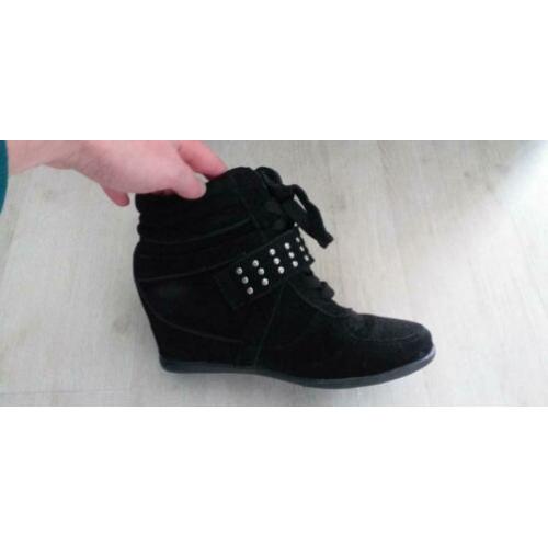 Sleehak sneakers
