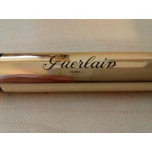 GUERLAIN Precious Light Rejuvenating Illuminator 02 1,5g 2x