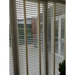 Te koop mooie pvc jaloezieën