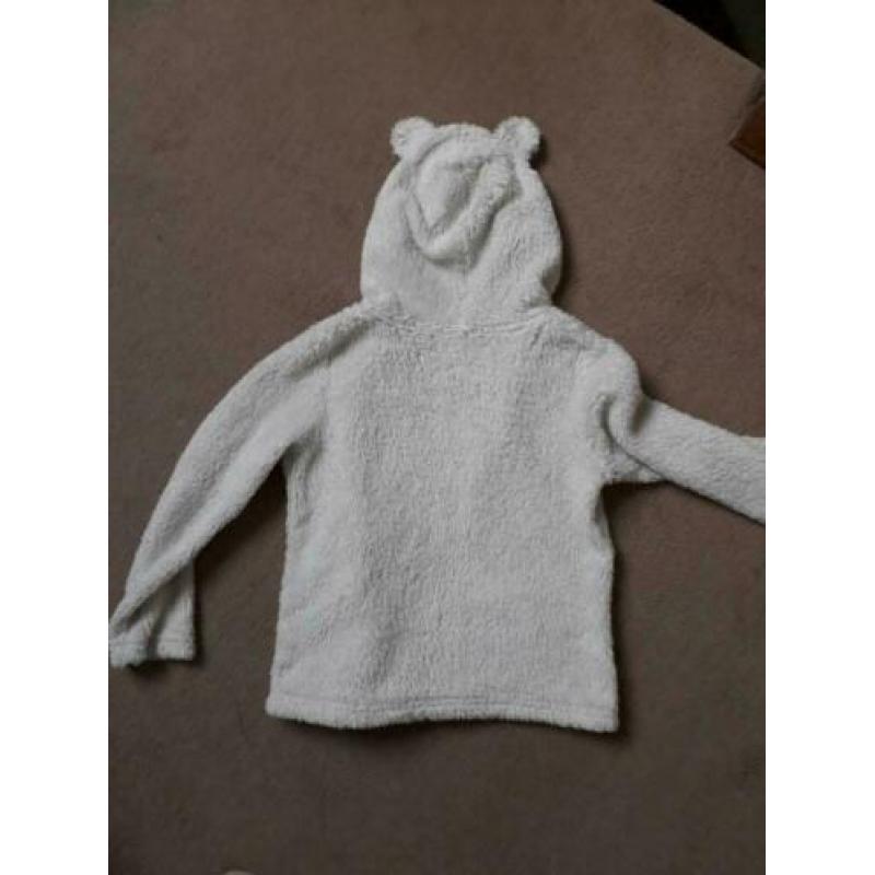 heel zacht vest met capuchon maat 122/128 creme kleur