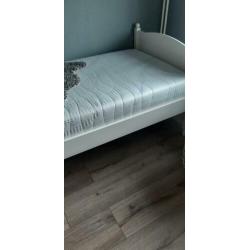 Complete slaapkamer Julia te koop.