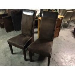 6x bruine stoelen