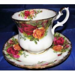 Royal Albert Old Country Roses dames kop en schotel