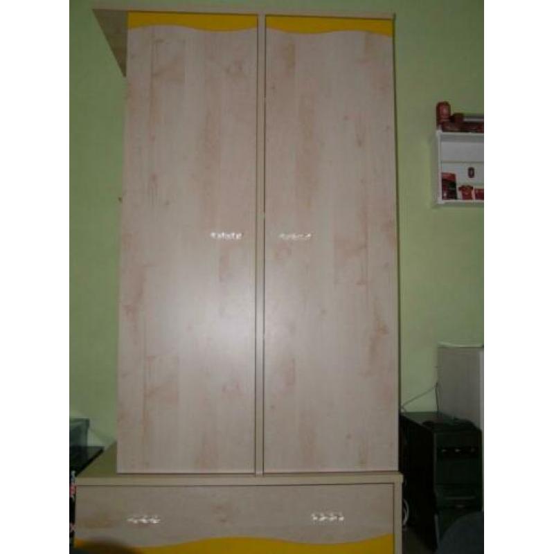 Kleding Kast Gaultier houtkleur zgan