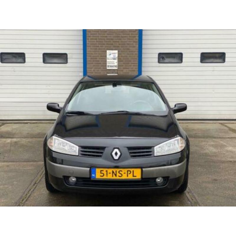 Renault Mégane 2.0-16V Privilège Luxe AIRCO ! SUPER MOOI ! K