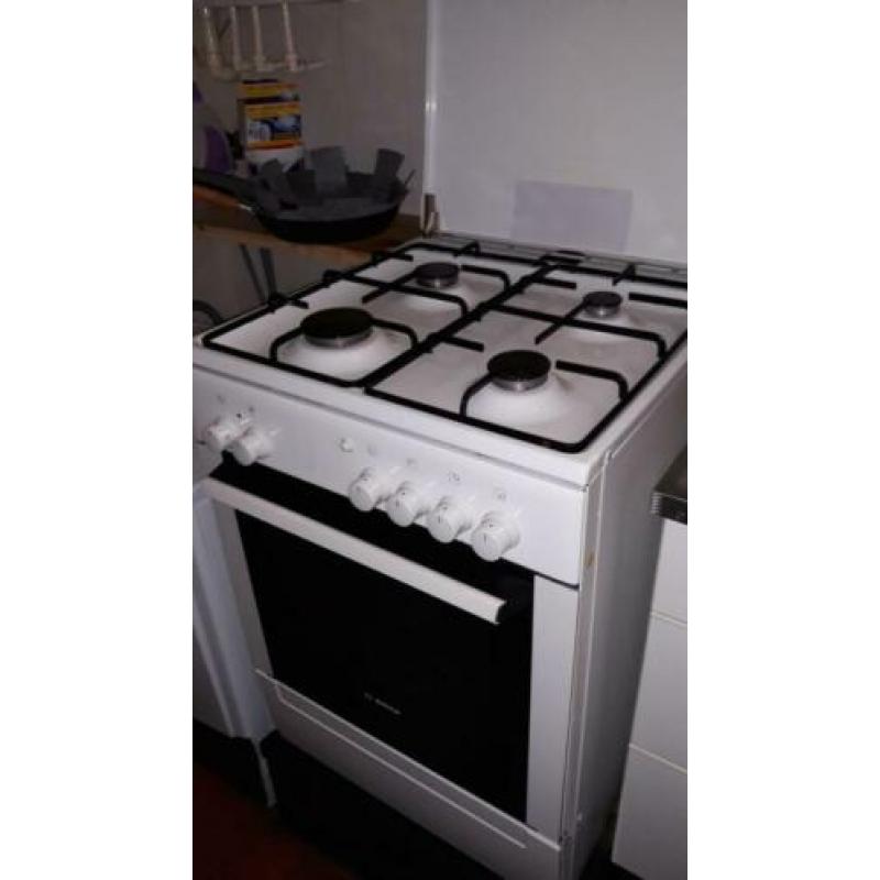 Gasfornuis met elektrische oven