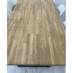 VANDAAG OF MORGEN OPHALEN! Houten tafel met stalen poten