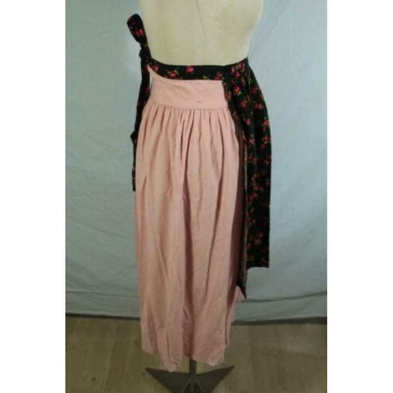 Leuke roze Charles Dickens rok.Bijpassend schort.Mt 140/146