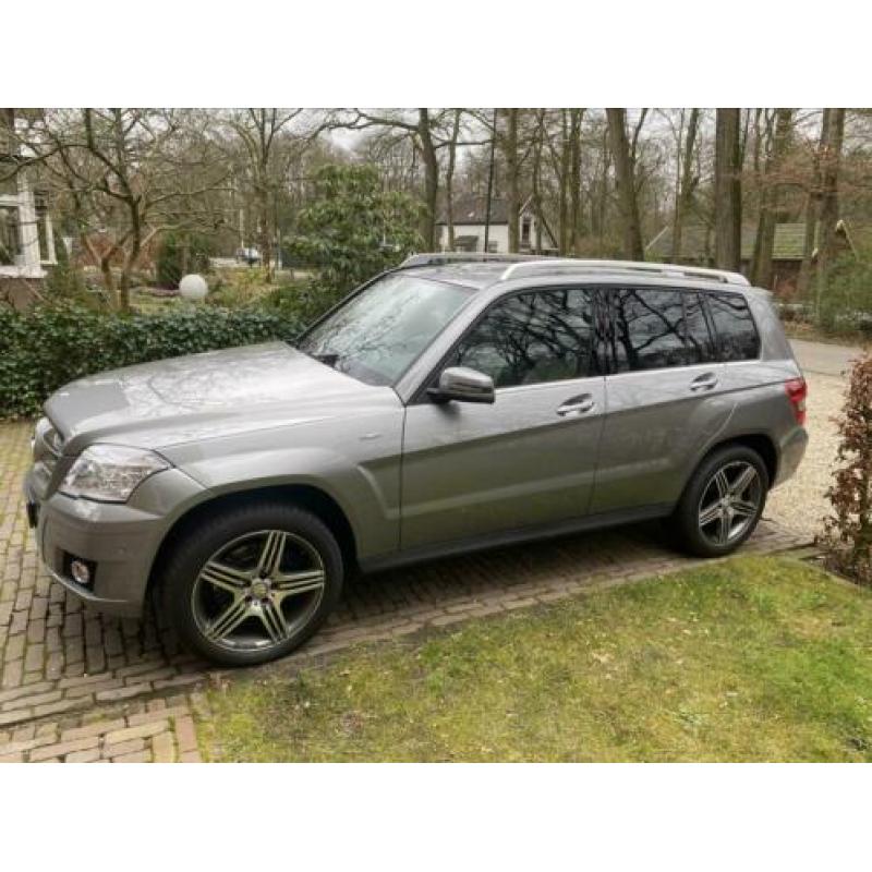 Mercedes GLK-Klasse 2.1 CDI Glk220 4MATIC AUT 2011 Grijs 4x4