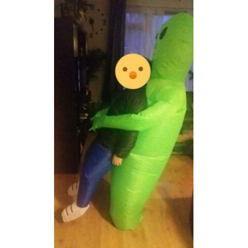 Carnavalspak alien. Opblaasbaar dmv batterijen, 1x gedragen