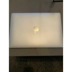 MacBook Air Retina 13 inch 2019