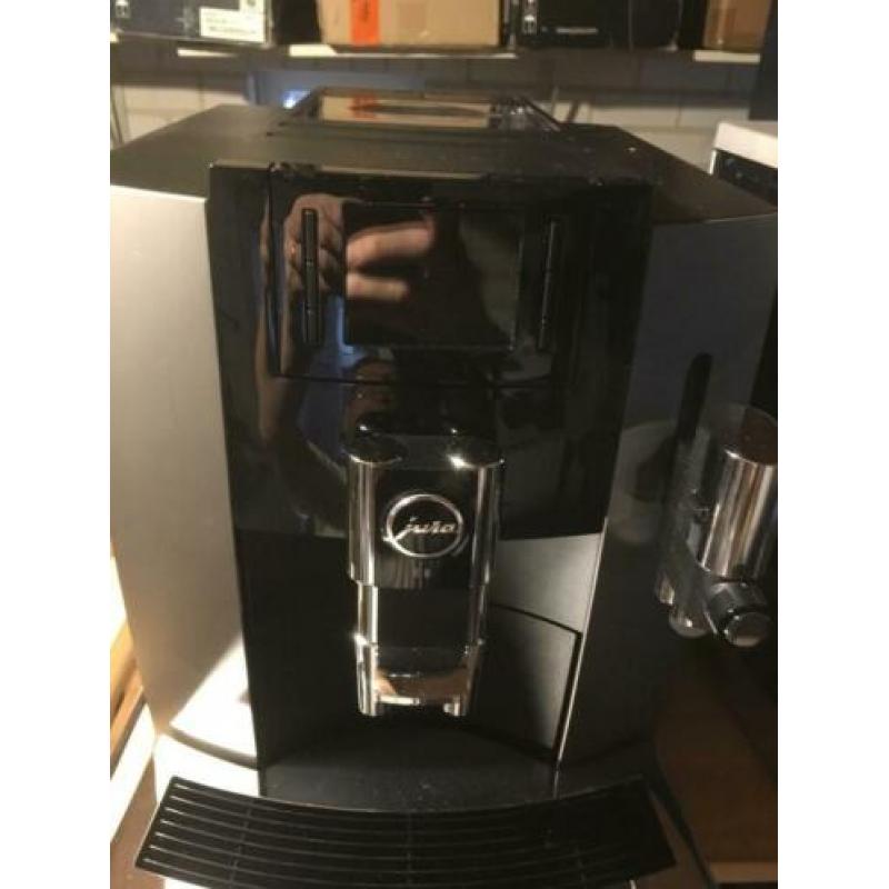 Jura Impressa e8 platina en e6 dark inox