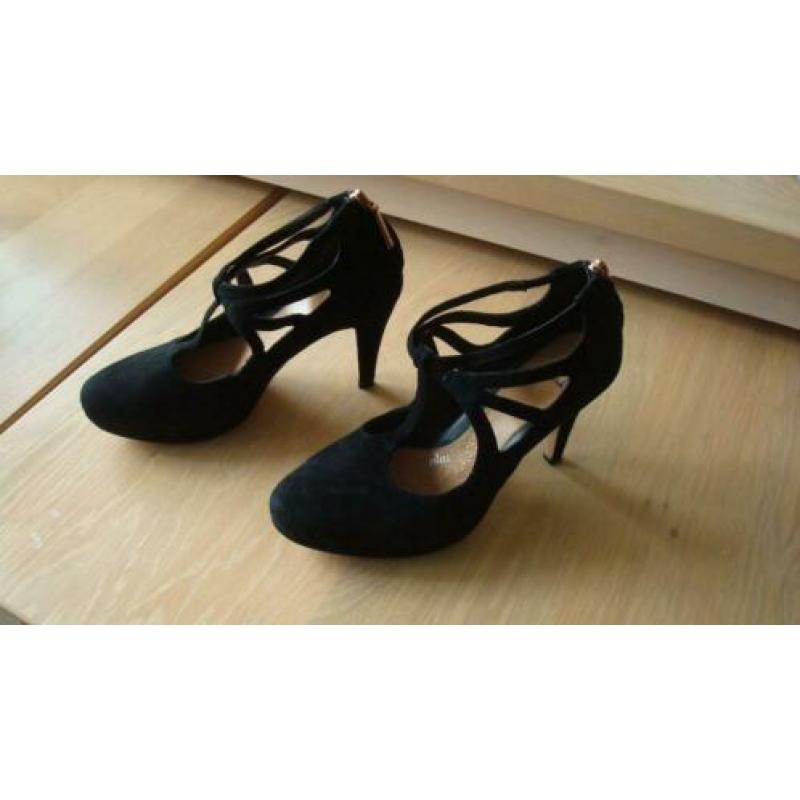 clarks zwarte pumps maat 4