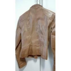 Te koop, leren damesjas bruin. Mt.40