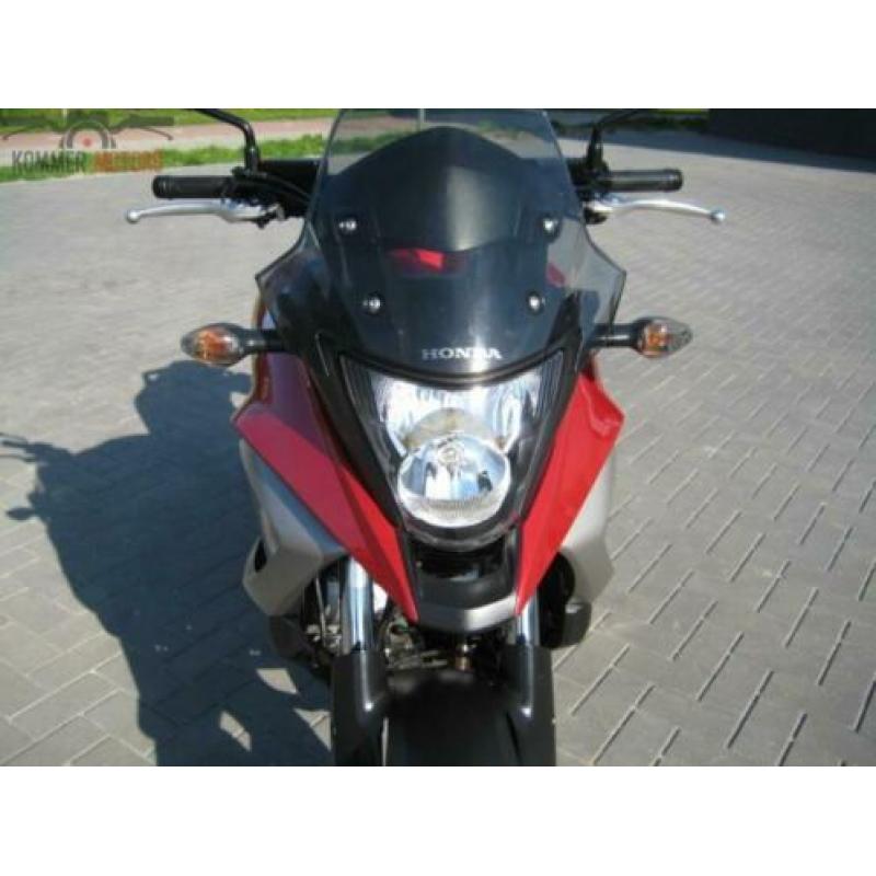 HONDA VFR800X (bj 2011)