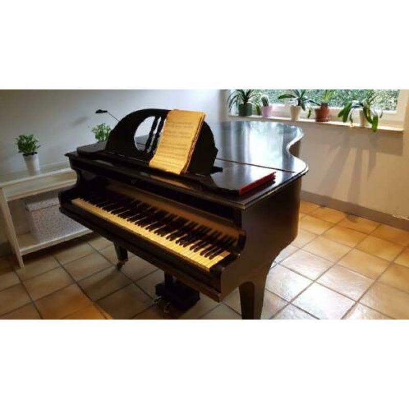 VINTAGE Uebel en Lechleiter modell 2 Grande Piano