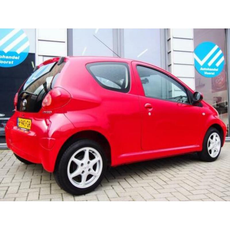 Toyota Aygo 1.0-12V + !Airco! (APK:Nieuw) Elek.Pakket