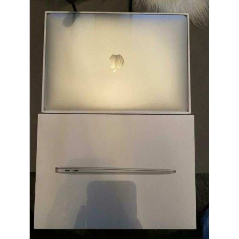 MacBook Air Retina 13 inch 2019