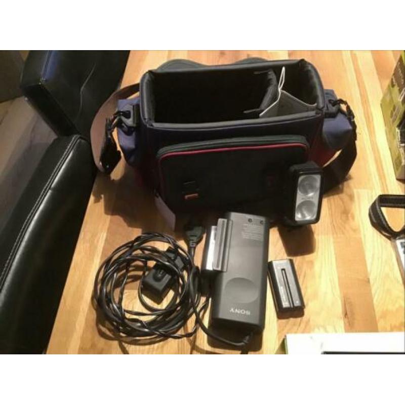 JVC-MG67e Everio Camcorder, geheel compleet.