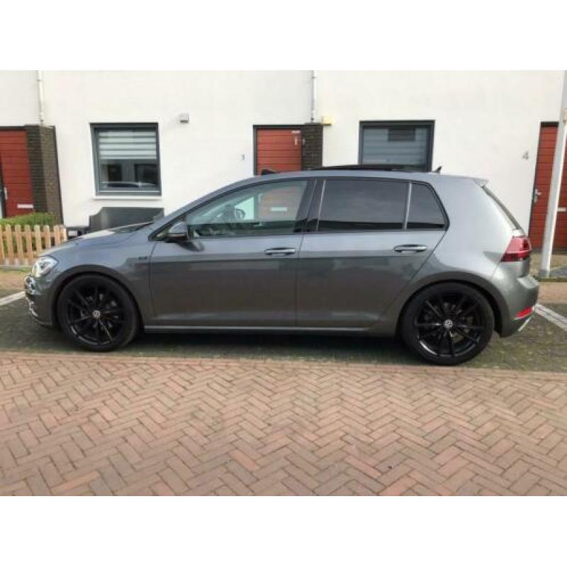 Volkswagen Golf VII 1.5 TSI 2018 High line R Line Garantie